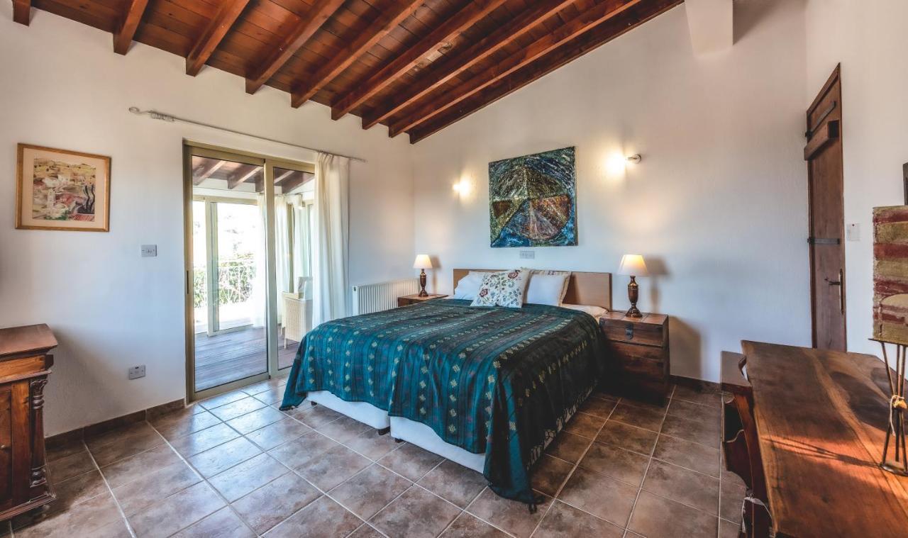 Adamos Hotel Apartments Tochni Extérieur photo