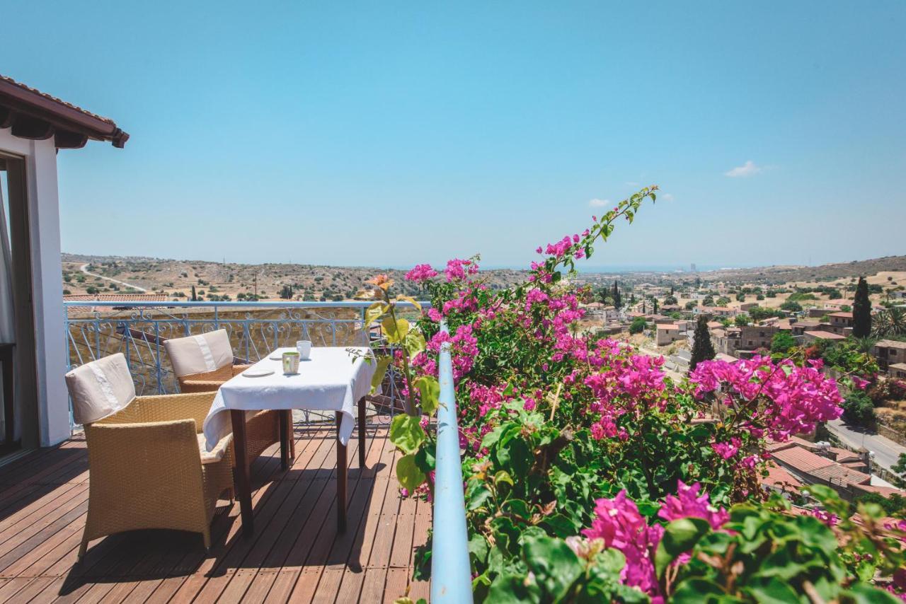 Adamos Hotel Apartments Tochni Extérieur photo